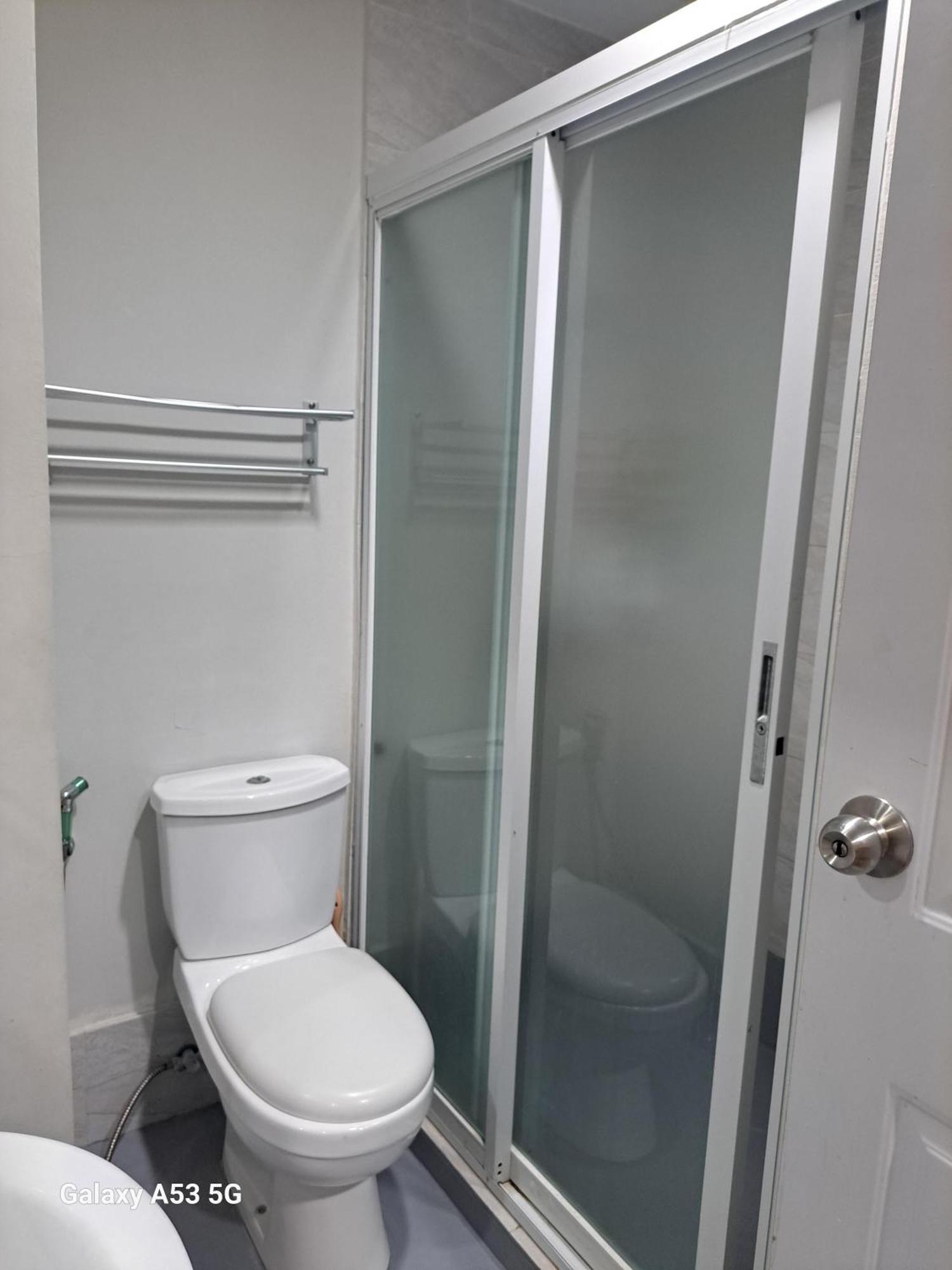Comfy Condo Unit 5Mins From Mactan Airport+Netflix Lapu-Lapu City Dış mekan fotoğraf