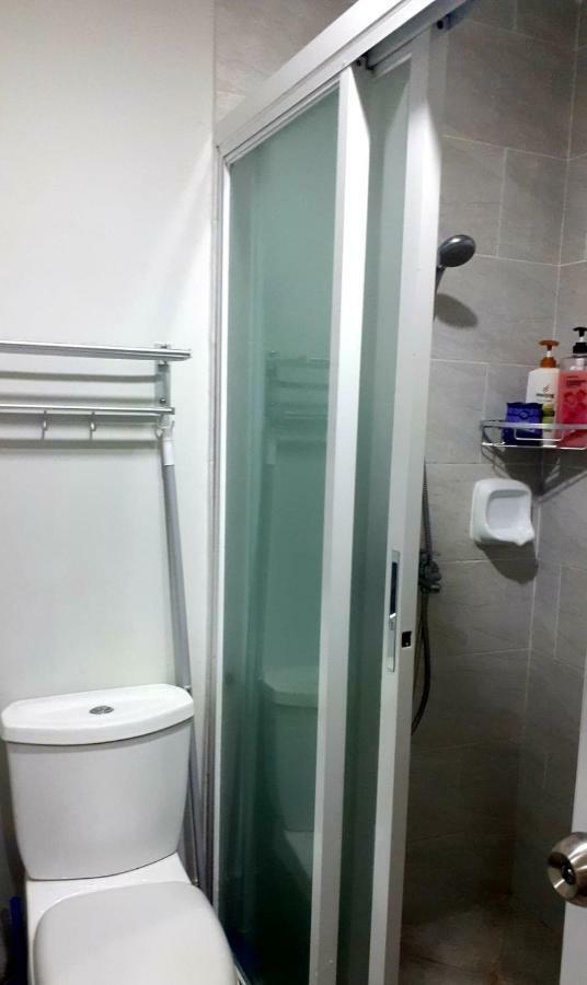 Comfy Condo Unit 5Mins From Mactan Airport+Netflix Lapu-Lapu City Dış mekan fotoğraf